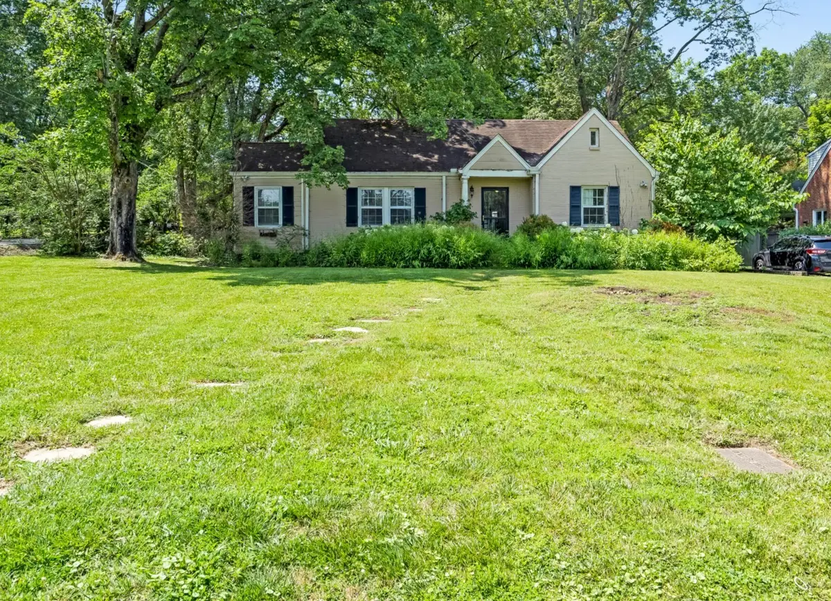 4207 Belmont Park Ter, Nashville, TN 37215 - #1