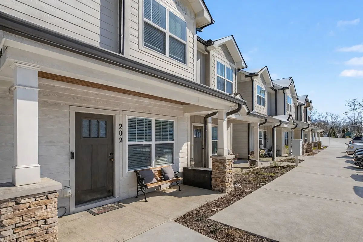 202 Bell Forge Ct, White Bluff, TN 37187 - Image #1