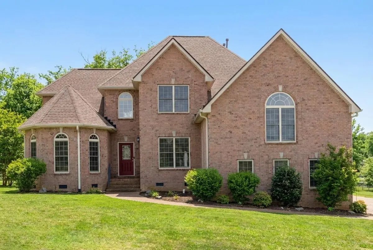 1022 Tower Hill Ln, Hendersonville, TN 37075 - Image #1