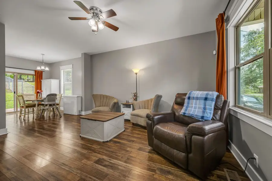 1116 Taylor Town Rd, White Bluff, TN 37187 - Image #3