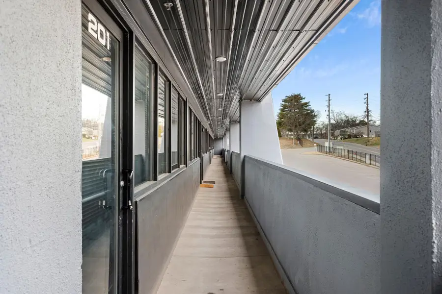 295 Plus Park Blvd #202, Nashville, TN 37217 - #3