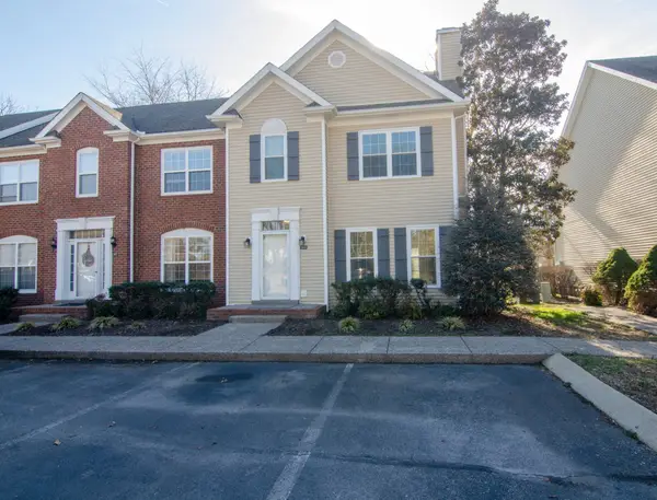 209 Newport Cove Ct, Thompsons Station, TN 37179