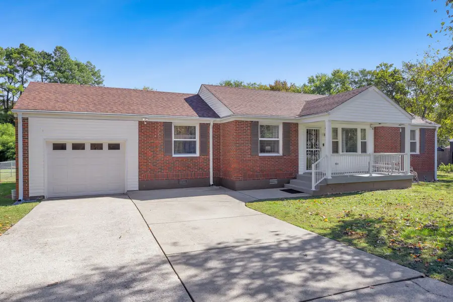 902 Drummond Dr, Nashville, TN 37211 - Image #2