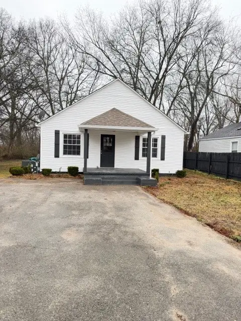 417 Laura Ave, Winchester, TN 37398