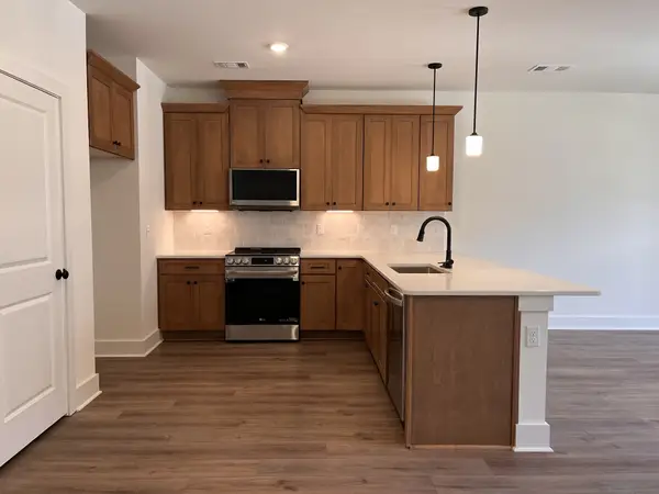 138 Valentine Aly, Nashville, TN 37218