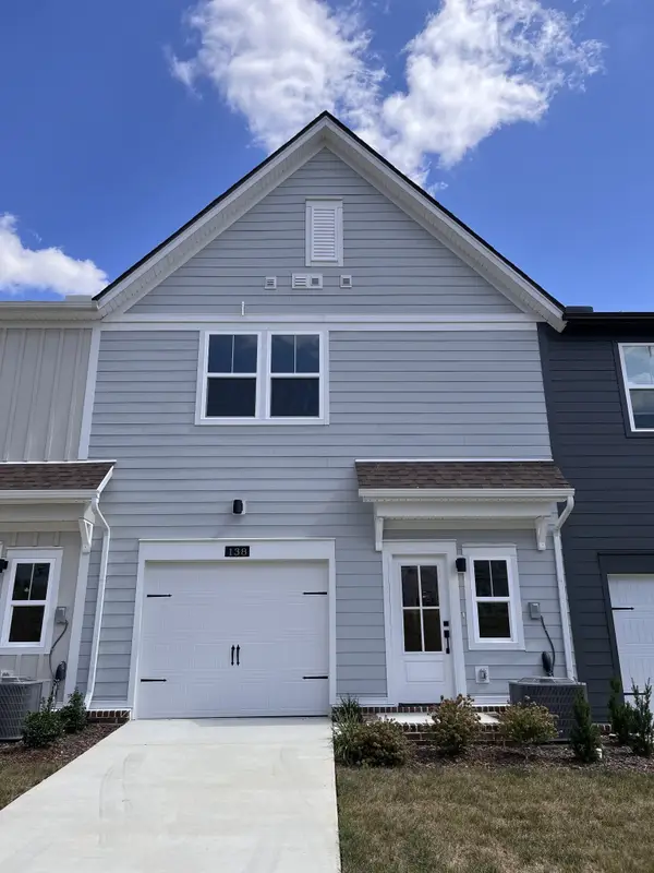 140 Valentine Aly, Nashville, TN 37218