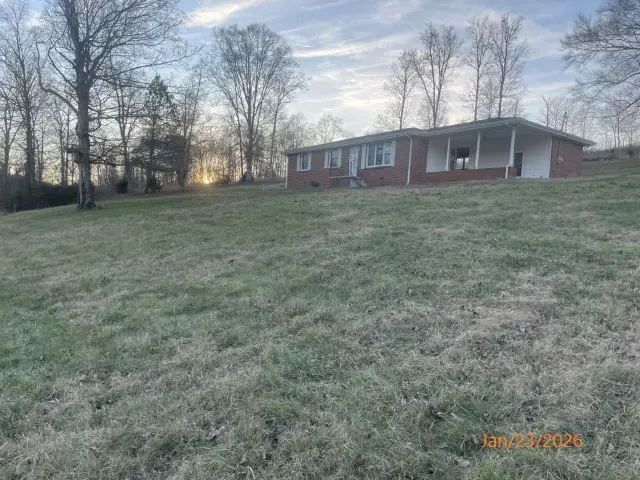 1036 Wiggs Branch Rd, Erin, TN 37061 - #3
