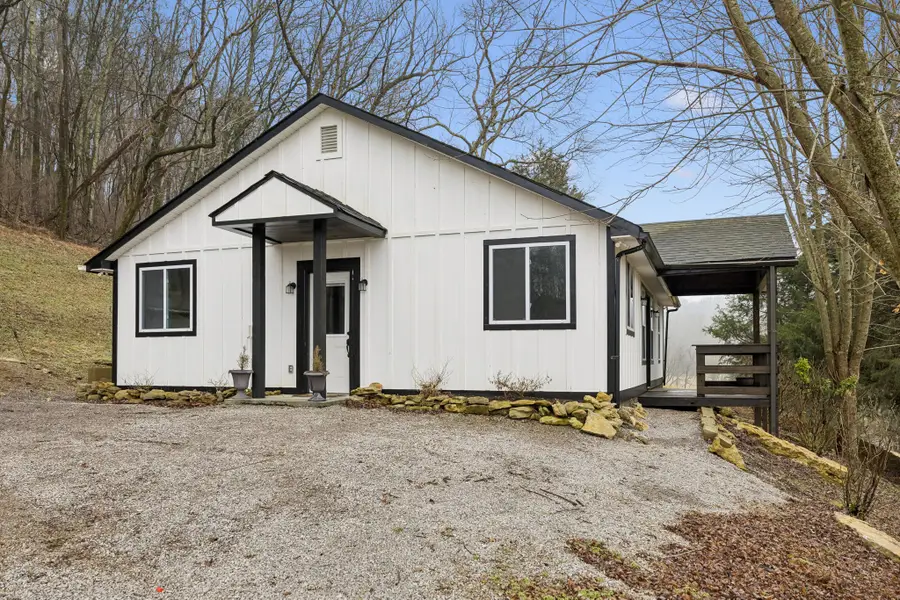 2210 Blackburn Hollow Rd, Cornersville, TN 37047 - #3