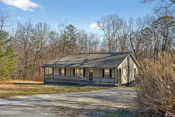 208 Frontier Dr, Grimsley, TN 38565