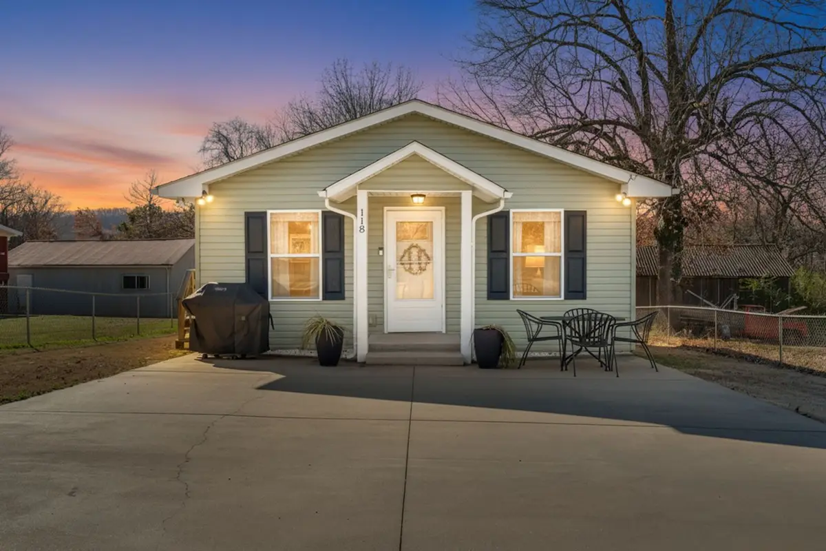 118 Brinkley St, Ashland City, TN 37015 - #1