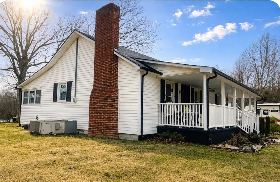 299 W Shellsford Rd, McMinnville, TN 37110 - #3