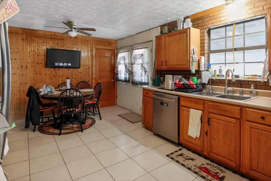 4070 Byrds Cross Rd, Sevierville, TN 37876 - #3