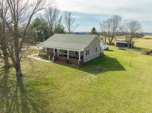 3441 Woodbury Hwy, Manchester, TN 37355