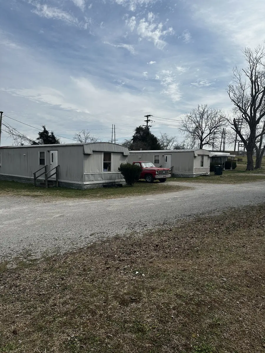 1531 Paulk Ln, Pulaski, TN 38478 - #3