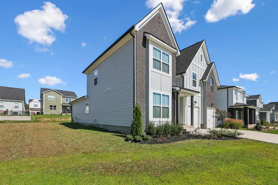 5200 Greentree Dr, Smyrna, TN 37167 - #2