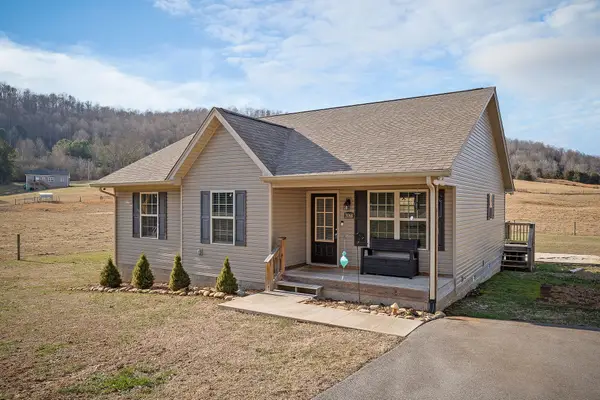 2060 Walker Cove Rd, Sparta, TN 38583