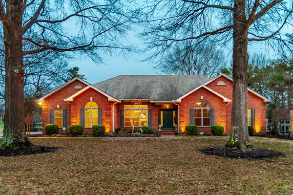 1133 Inneswood Dr, Gallatin, TN 37066