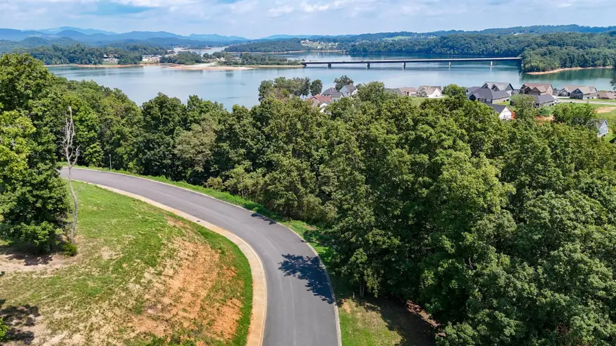 2078 Edgewater Sound, Morristown, TN 37814 - #3