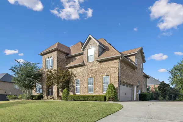 509 Garden City Dr, Murfreesboro, TN 37127