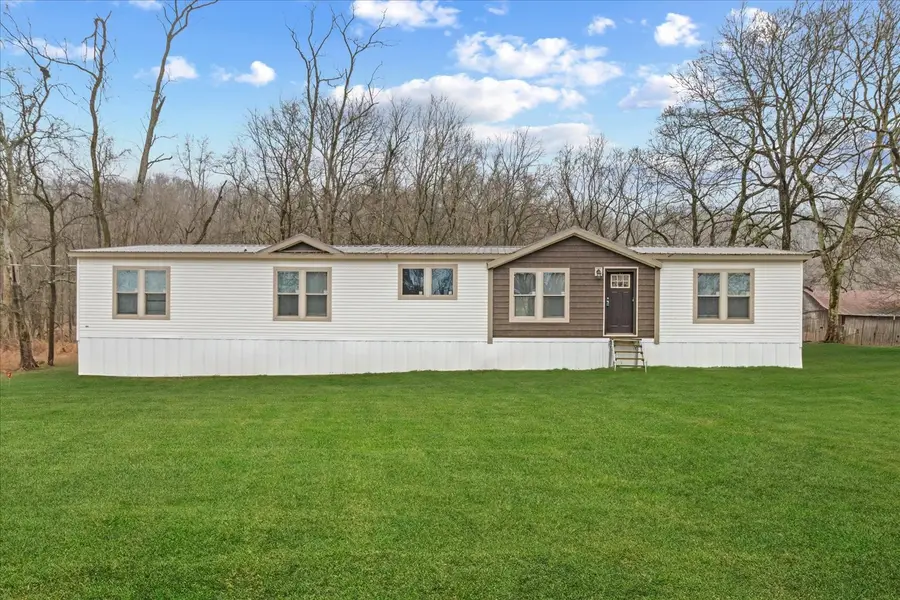 1189 Chicken Creek Rd, Pulaski, TN 38478 - #2