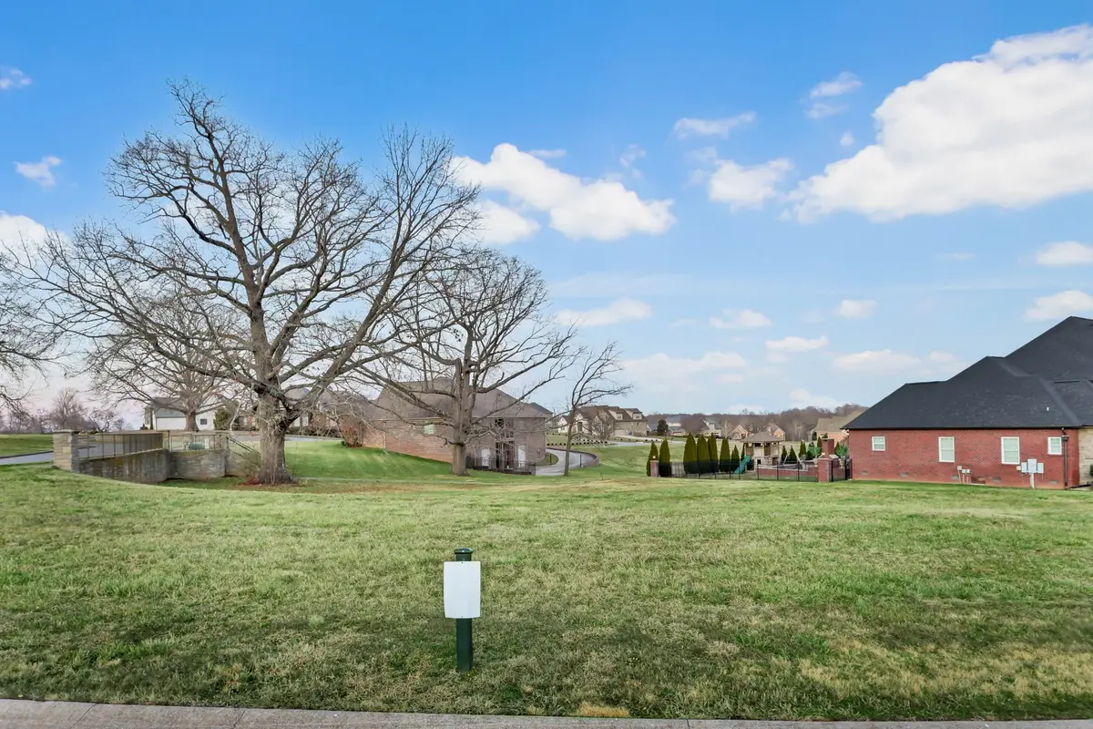 201 Hutchins Camp Trce, Clarksville, TN 37043 - Image #1