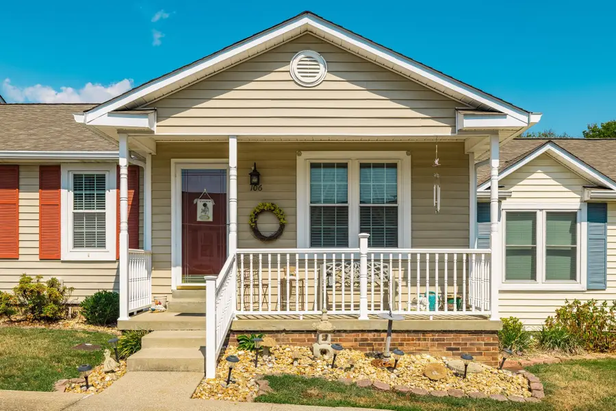 106 Rolling Meadows Dr, Goodlettsville, TN 37072 - Image #2