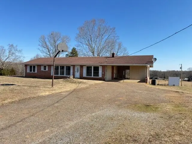 1349 Lexington Hwy, Loretto, TN 38469 - #1