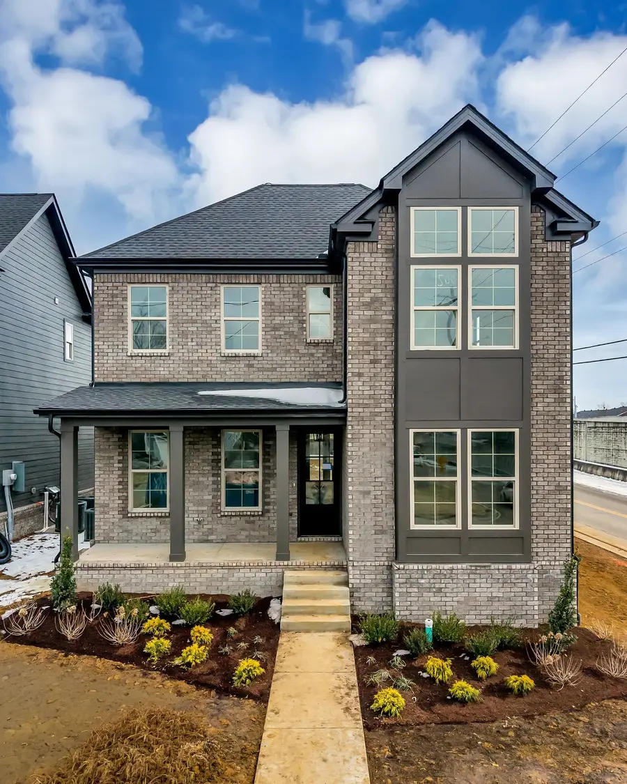 500 Eastboro Dr, Nashville, TN 37209 - Image #2