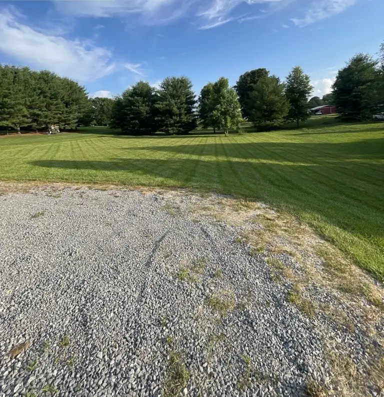 528 Womack Rd, Bethpage, TN 37022 - Image #2