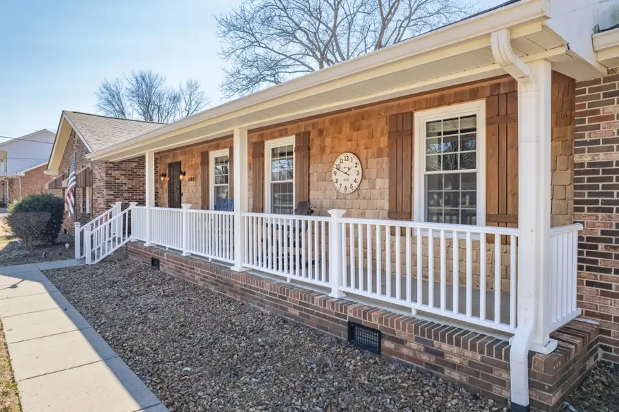 1002 Shannon Ln, Franklin, TN 37064 - #2