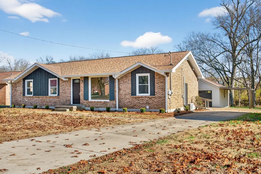 267 Southburn Dr, Hendersonville, TN 37075 - Image #2