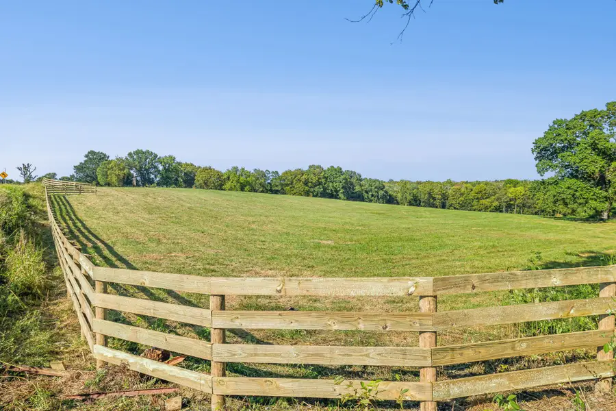 2 Old Zion Rd, Columbia, TN 38401 - #3