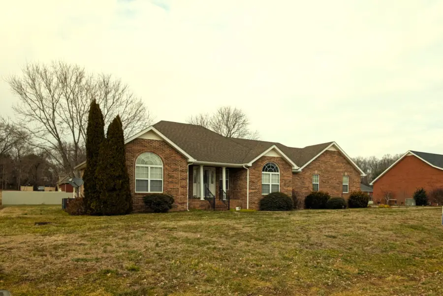 232 Favre Cir, Winchester, TN 37398 - #2