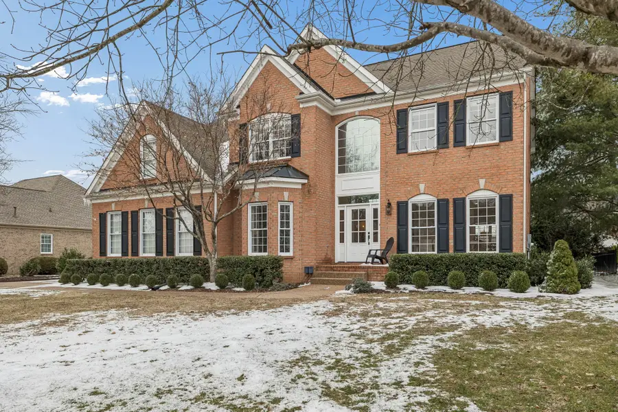 846 Walden Dr, Franklin, TN 37064 - #2