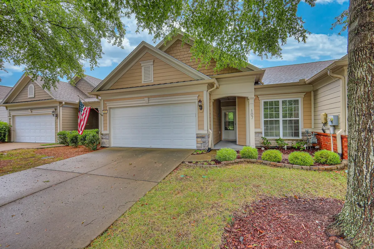 107 Old Towne Dr, Mount Juliet, TN 37122 - Image #1