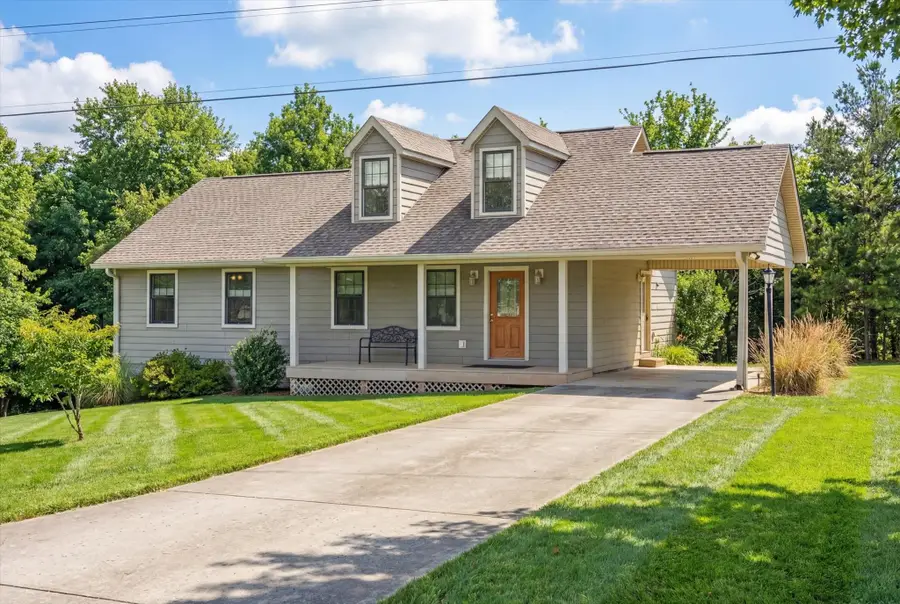 104 Oak Crest Dr, Tennessee Ridge, TN 37178 - #3