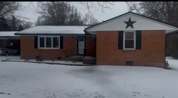 109 Rebecca Ln, Clarksville, TN 37042