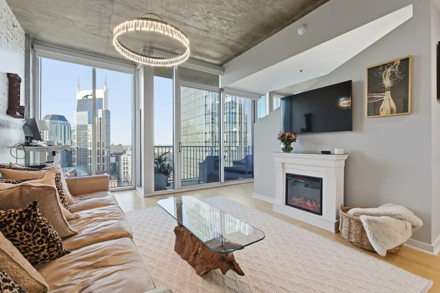 301 Demonbreun St #2004, Nashville, TN 37201 - Image #2