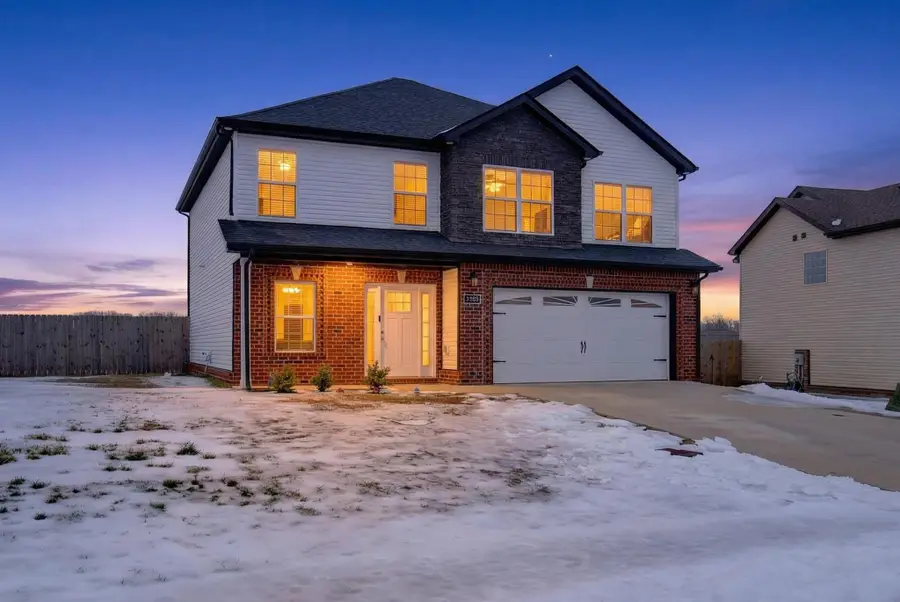 1969 Sydney Louise Dr, Clarksville, TN 37042 - Image #2