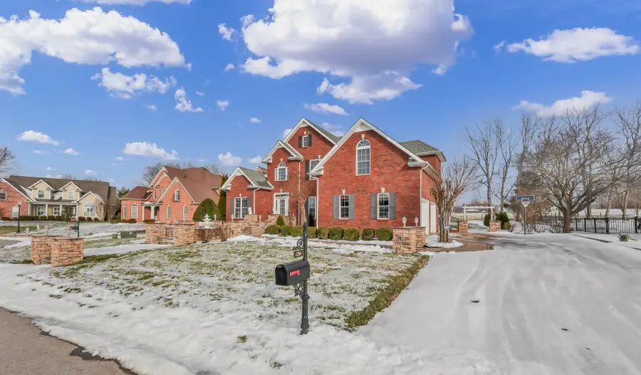 3266 Quincy Ln, Clarksville, TN 37043 - Image #3