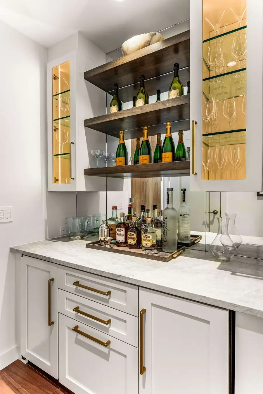 160 2nd Ave S #2306, Nashville, TN 37201 - Image #2