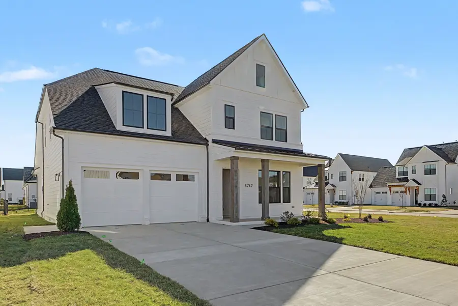 5747 Sagebrush Dr, Murfreesboro, TN 37129 - #2