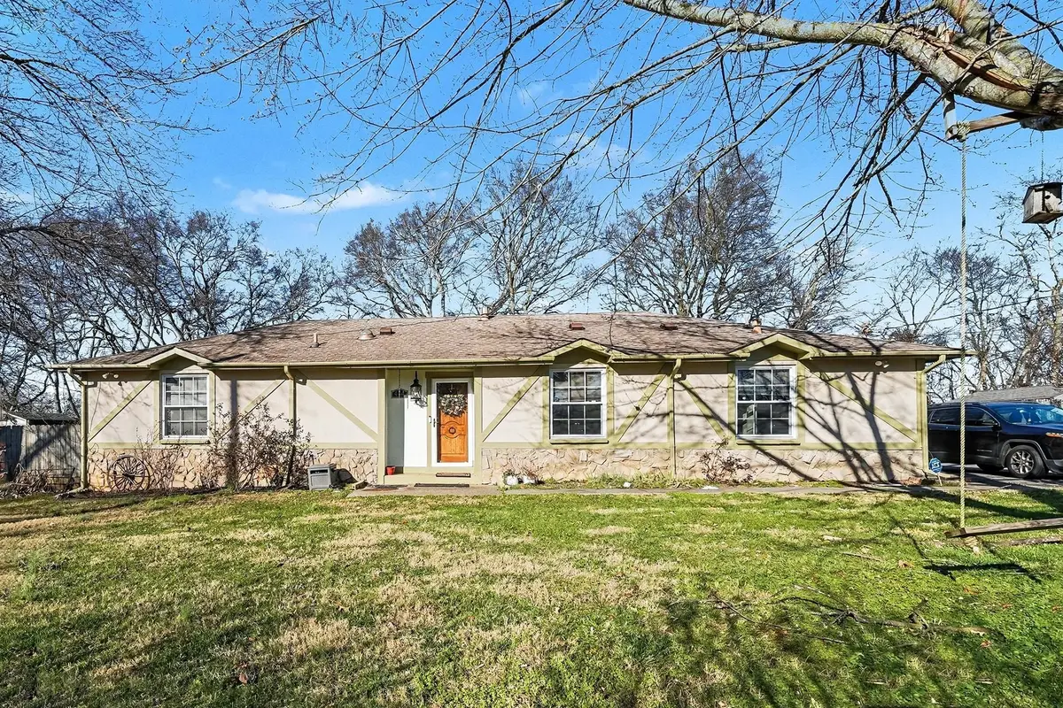 434 Stockade Dr, Smyrna, TN 37167 - Image #1