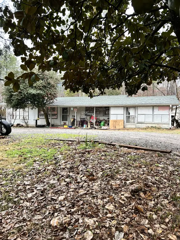 10184 Highway 147 W, Stewart, TN 37175