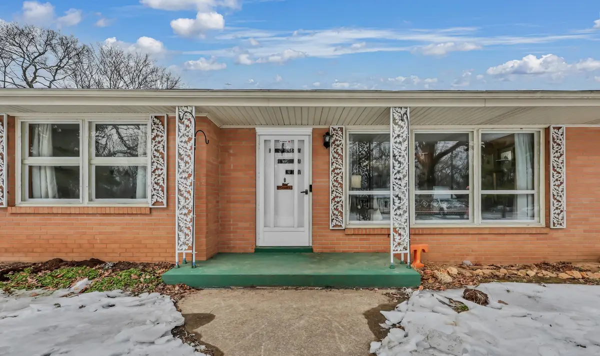 1105 Palmyra Rd, Clarksville, TN 37040 - Image #1