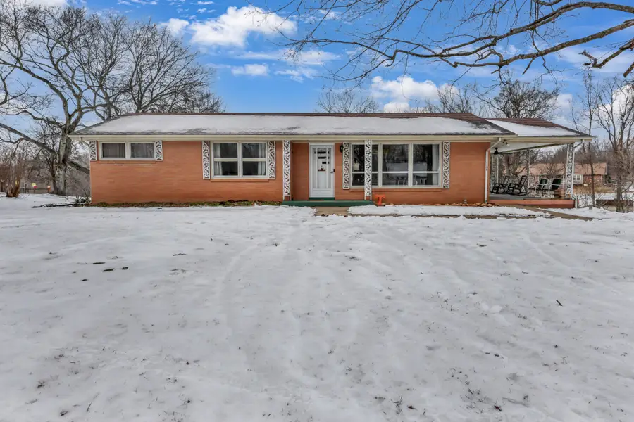 1105 Palmyra Rd, Clarksville, TN 37040 - Image #2