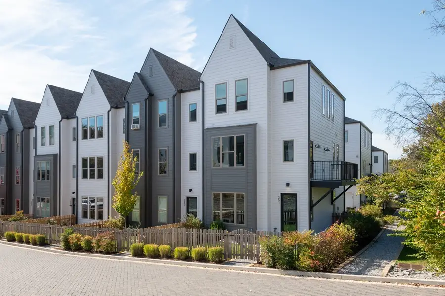 251 Arrowhead Dr, Nashville, TN 37216 - #3