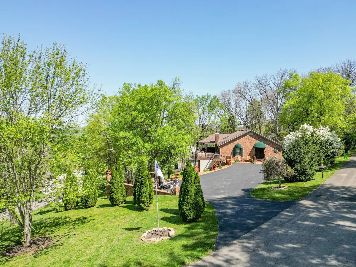 204 Hogan Ln, Columbia, TN 38401 - #1