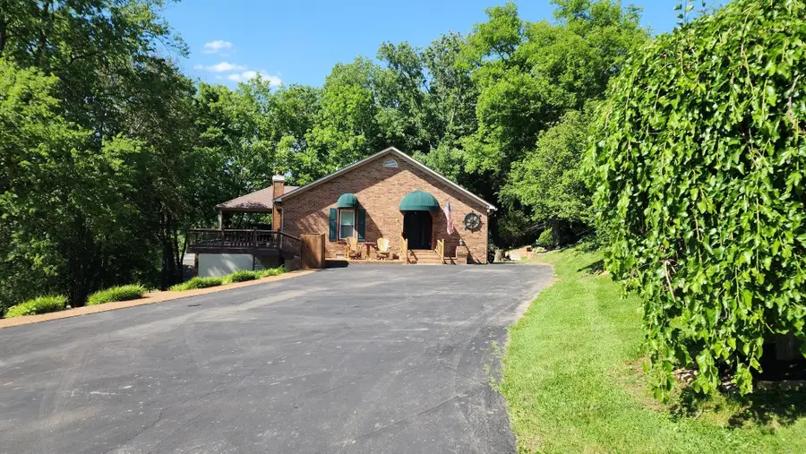 204 Hogan Ln, Columbia, TN 38401 - #3