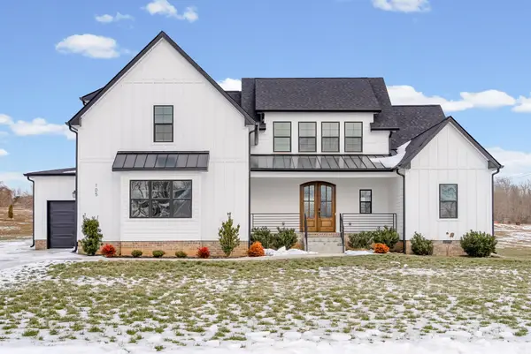 105 Sarah Frances Ct, Clarksville, TN 37043